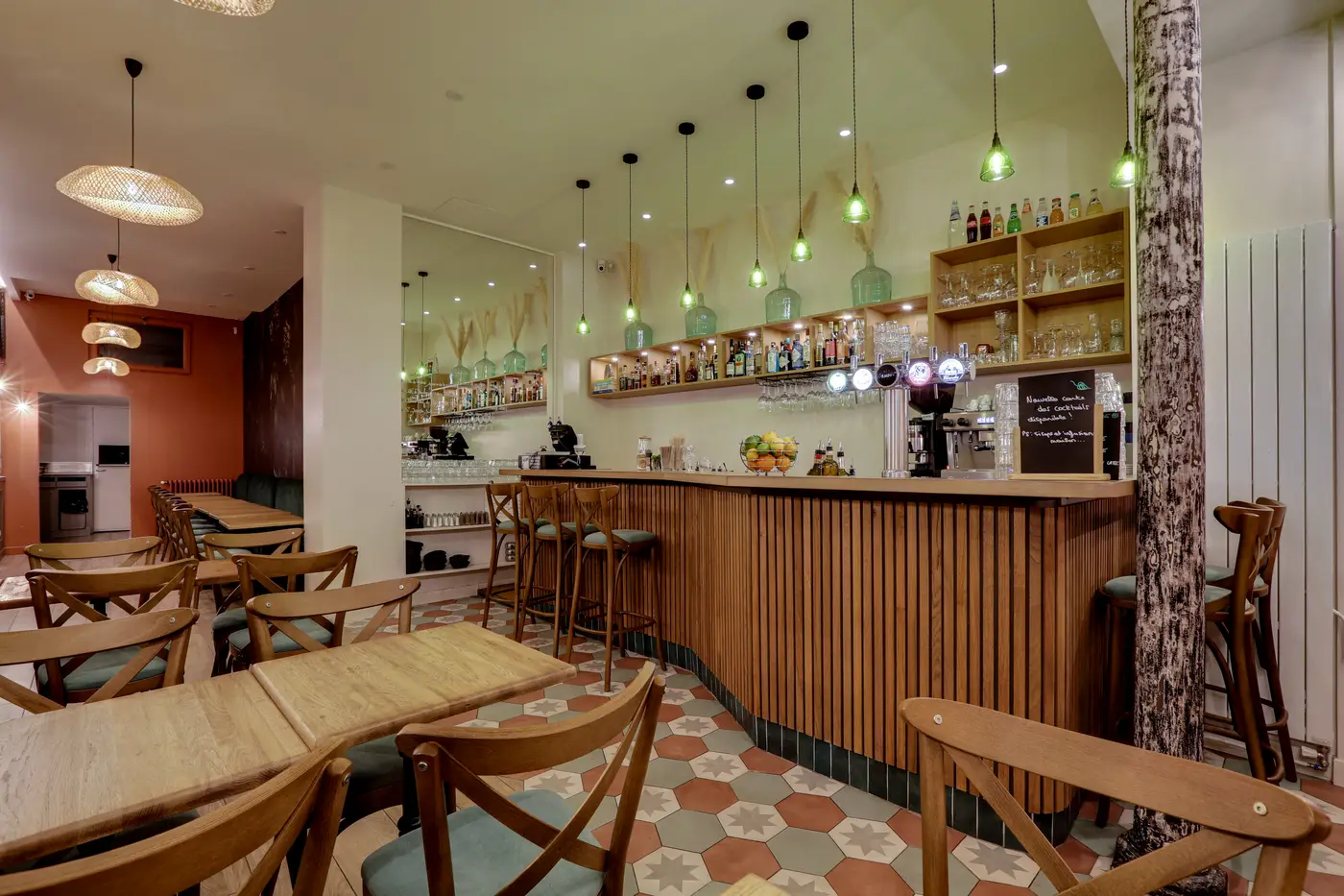 Le Café 55, Paris 16e