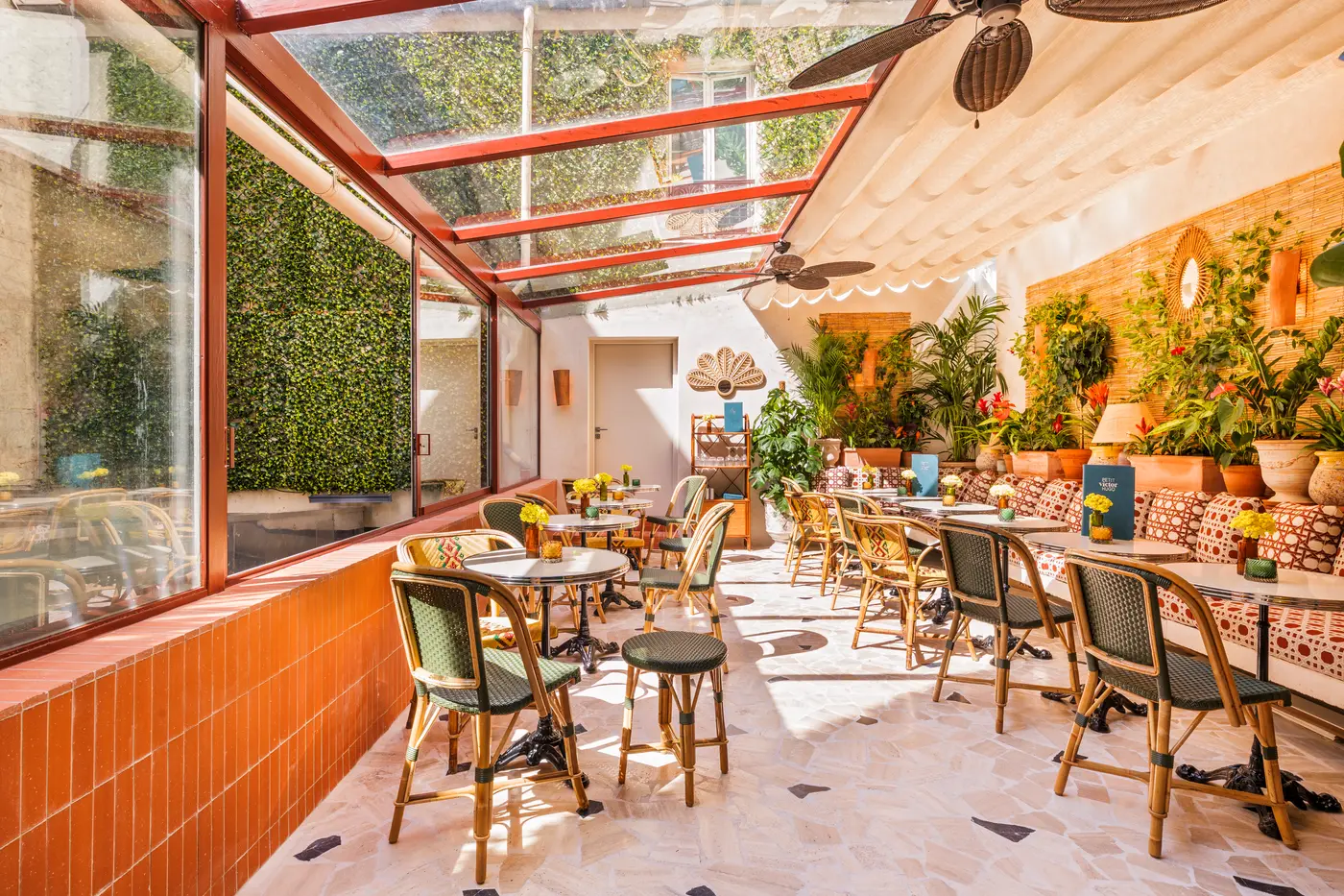 Le Petit Victor Hugo, Paris 16e