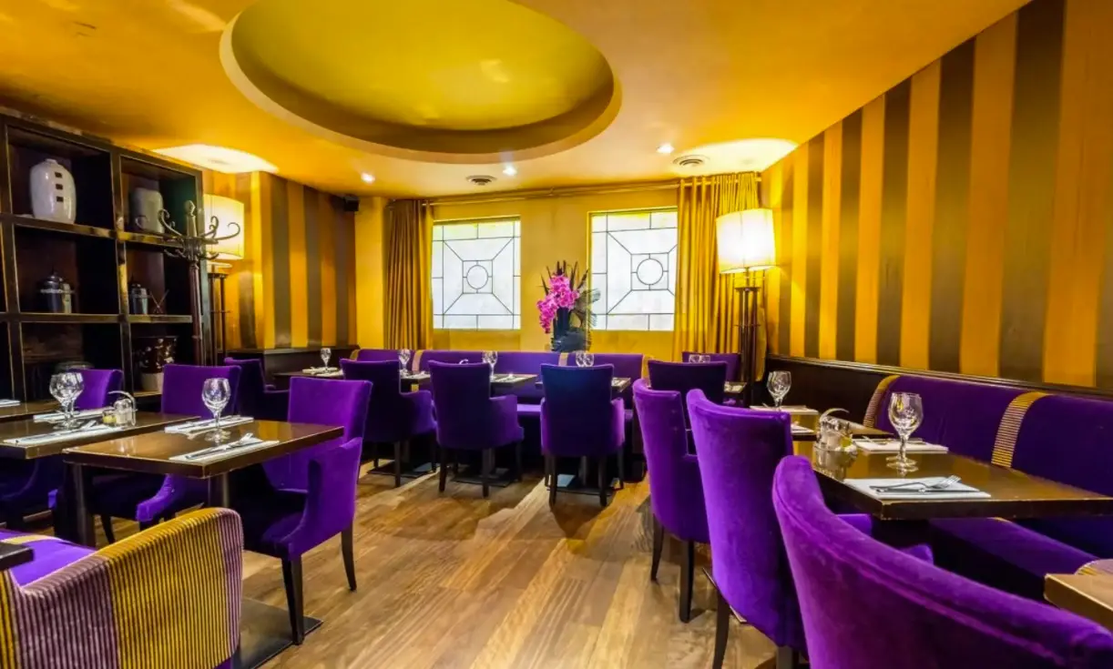 Mucha Café, Paris 7e